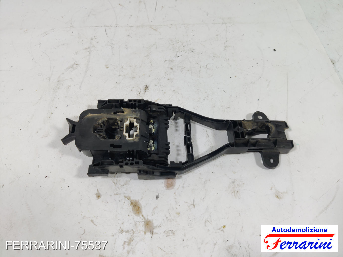 Supporto Maniglia Esterna VOLVO V60 1 155 2015-2018 sinistro, sx, posteriore