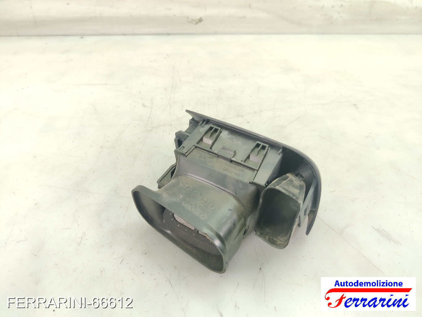 Bocchetta Areazione RENAULT CLIO 2 BB, CB 1998-2005 sinistra, sx, frontale