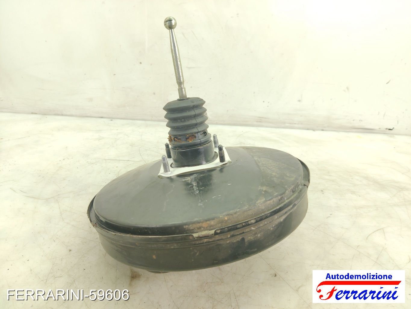 Servofreno VW PASSAT VARIANT 3C5 2.0 TDI 2005-2009 3C1614105L, 3C1614105 9