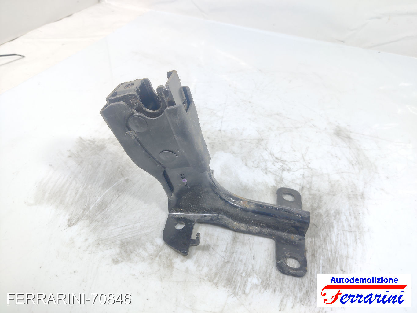 staffa centrale sedile posteriore JEEP COMPASS M6, M7, MP, MV 2017-2023 8
