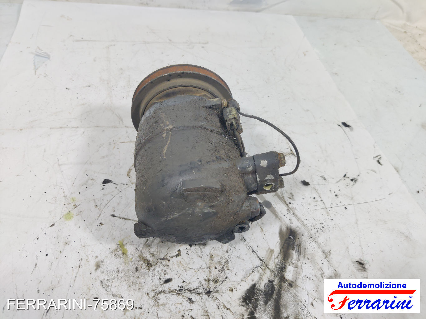 Compressore Clima NISSAN VANETTE C22 2.0 D 1991-1995 9260029C00, 5064912190