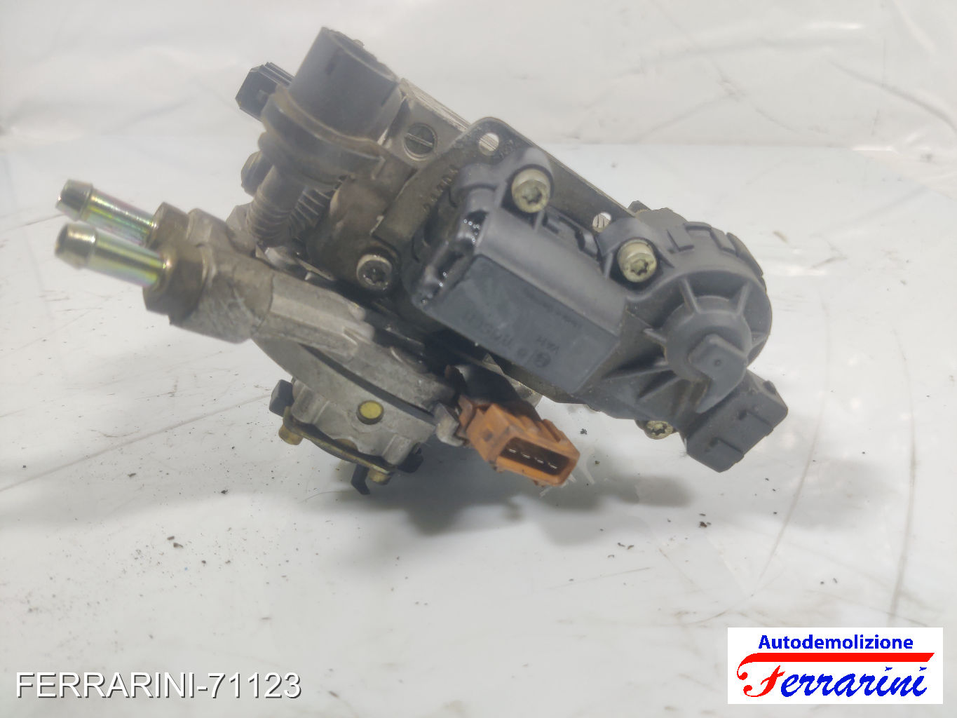 Monoiniettore RENAULT CLIO 1 5/357, B/C57 1.4 1991-1998 7700748118, 3435201562 10