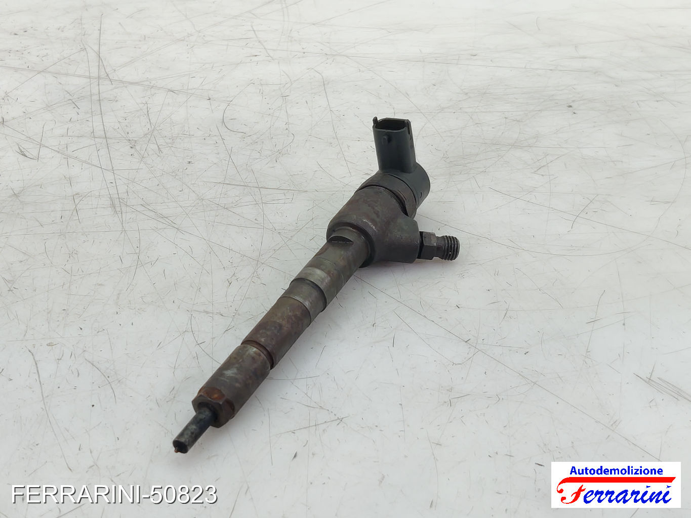 Iniettore FIAT PUNTO 188 1.3 JTD 16V 2003-2012 55192495, 55192096, 55184536