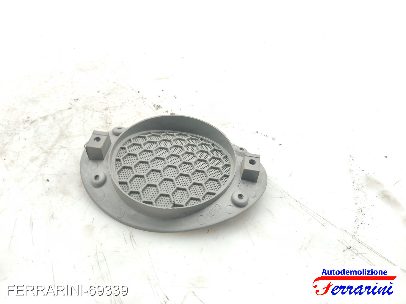 Griglia altoparlante cassa FIAT SEICENTO 600 187 1998-2010 destro, dx 735241107