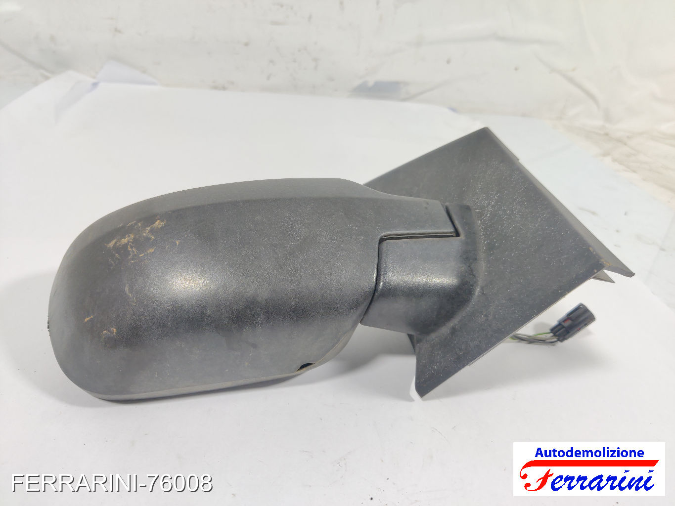 Specchietto Laterale FORD FIESTA 5 JD, JH 2001-2008 destro, dx