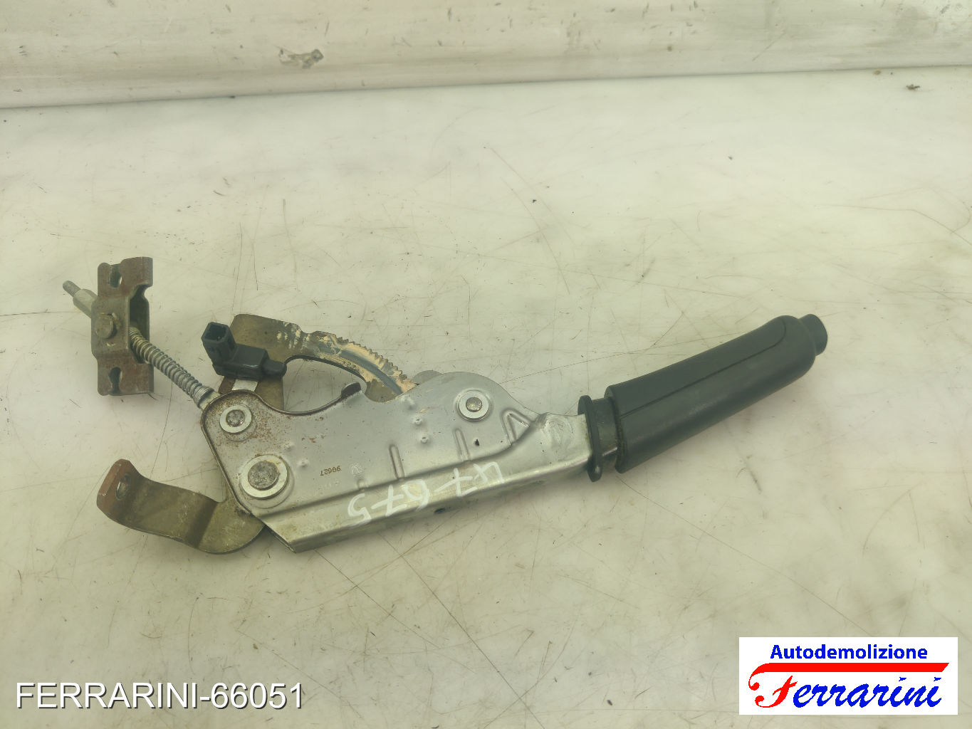 Leva Freno A Mano FIAT PUNTO EVO 199 2009-2012 735410257, 735504058, 96721