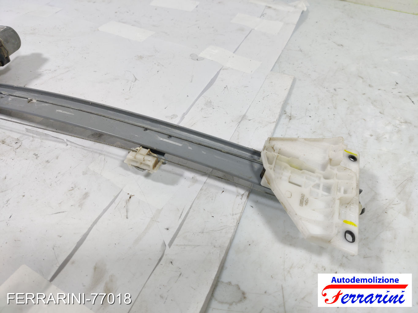 Alzavetro FORD EDGE 2015-2018 sinistro, sx, posteriore, post 8