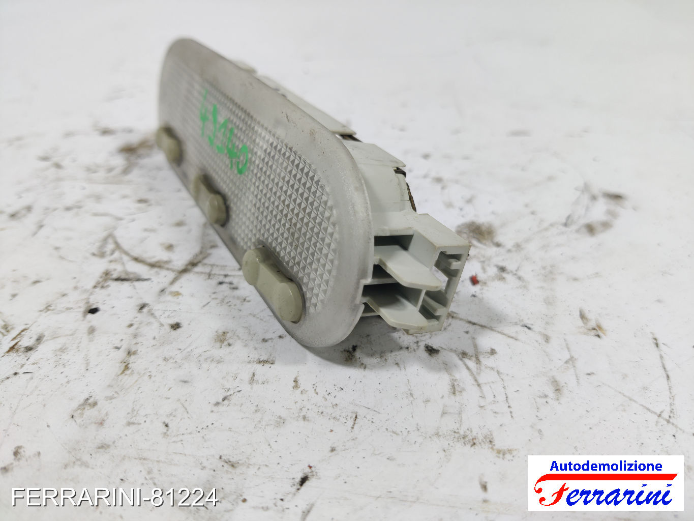 Plafoniera NISSAN MICRA 3 K12 2003-2010 anteriore, frontale centrale, ant