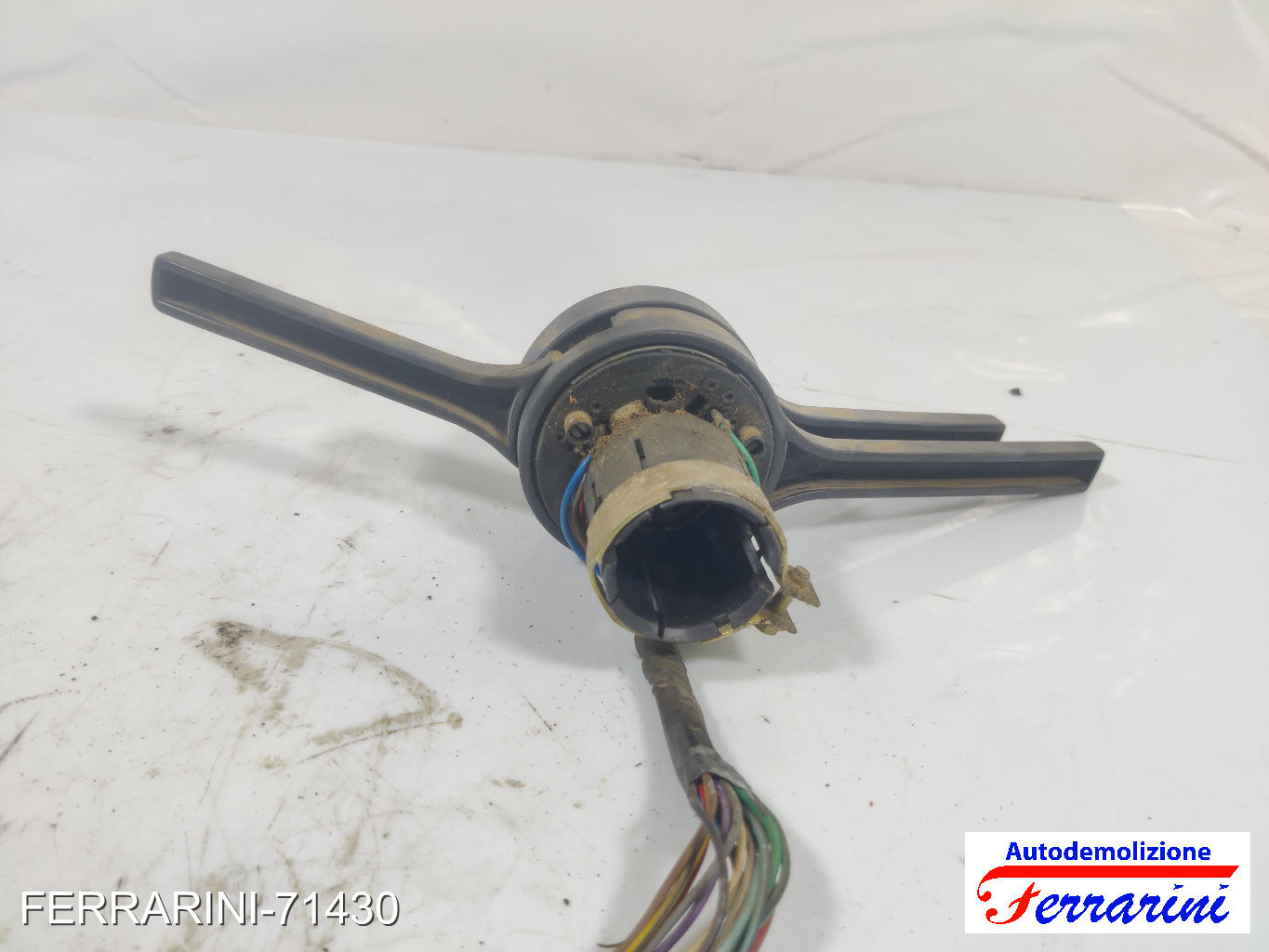 Devioluci FIAT PANDA 141 1992-1996 716662080, 181117880, 182904480 6