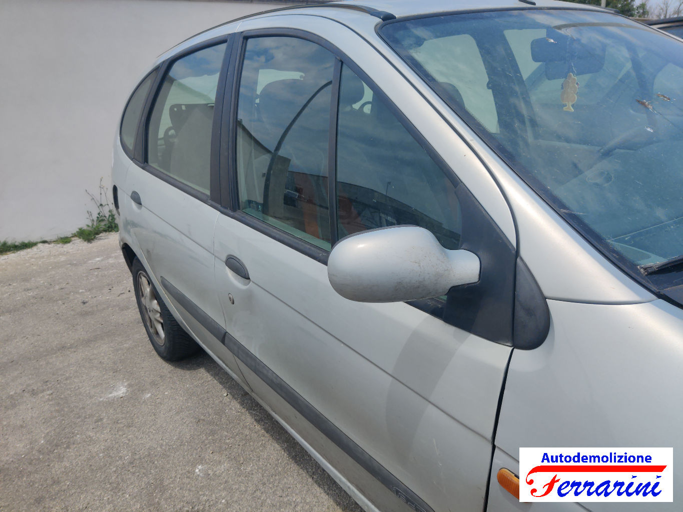 Renault Megane Scenic JA0/1 1.9 DTI 98CV 1997-1999
