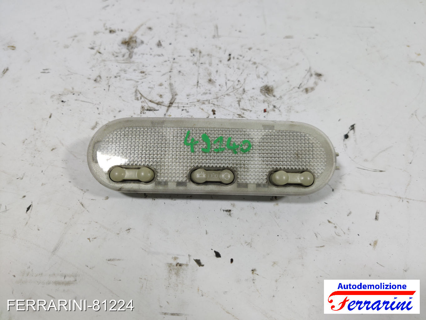 Plafoniera NISSAN MICRA 3 K12 2003-2010 anteriore, frontale centrale, ant