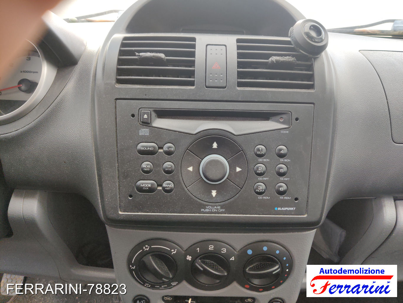 Suzuki Ignis 2 22
