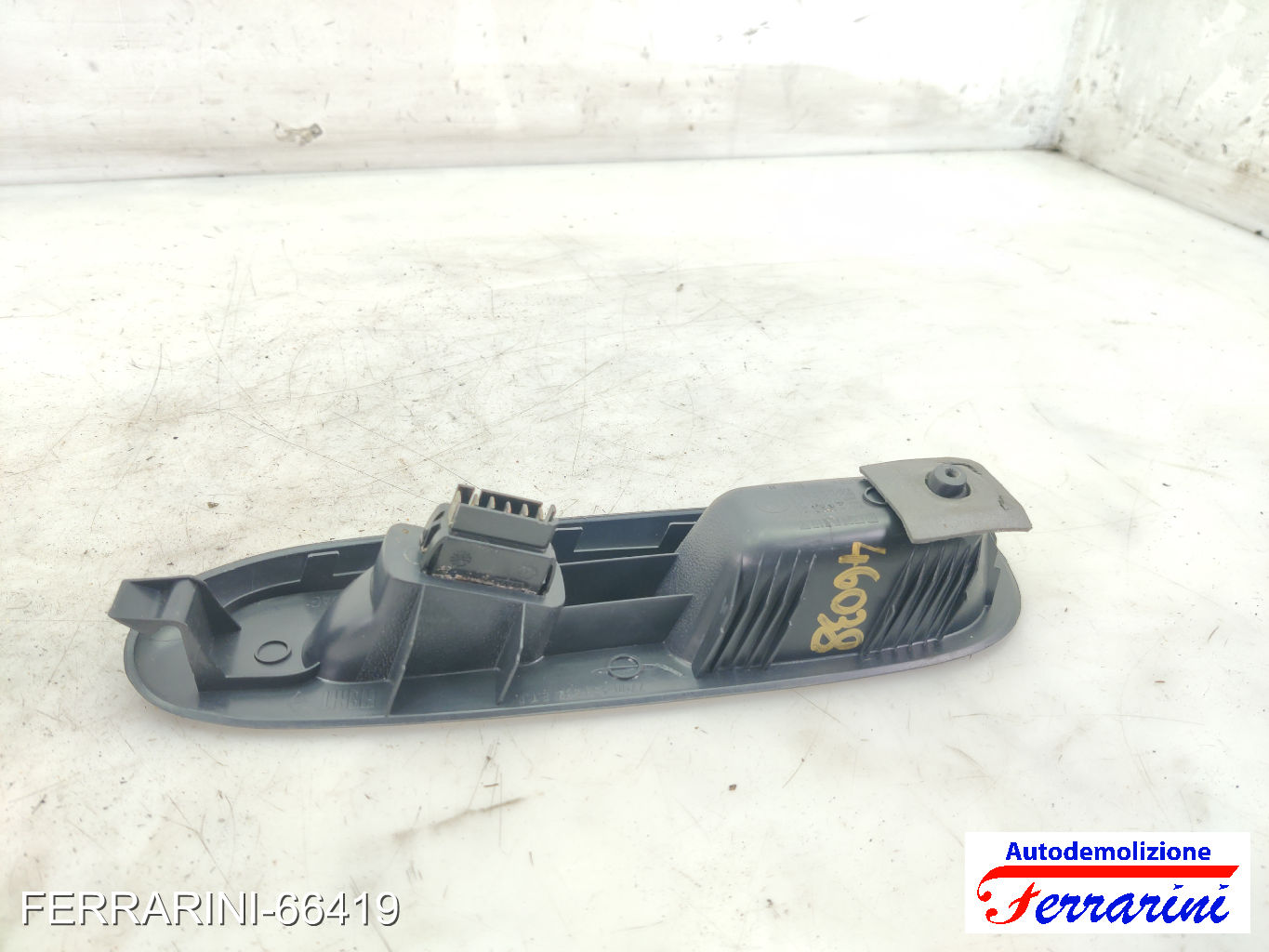 Pulsantiera Tastiera Alzavetro RENAULT CLIO 2 BB, CB 1998-2005 destra, dx