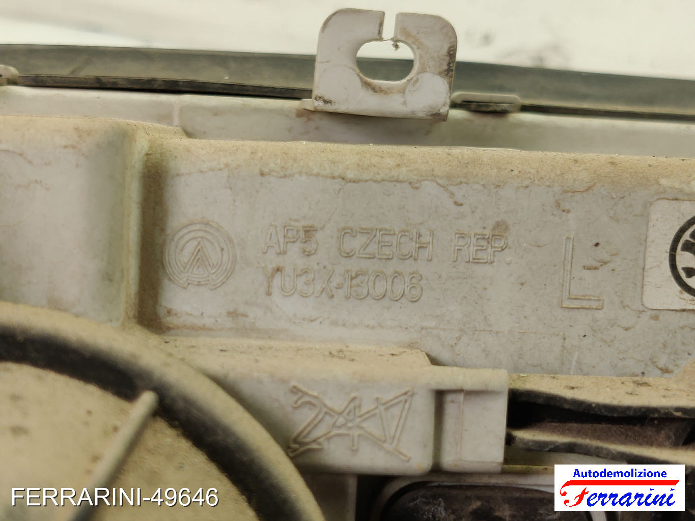 Faro Anteriore SKODA OCTAVIA 1 1U2 1996-2010 sinistro, sx 1U1941015E, 1U1941017N