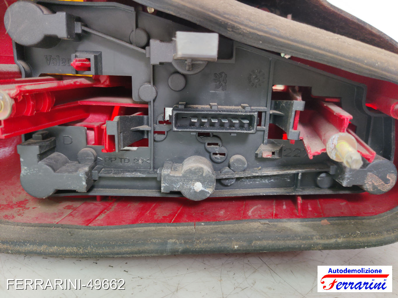 Fanalino Stop Posteriore PEUGEOT 106 2 1A, 1C 1996-2001 destro, dx 6351G6 6