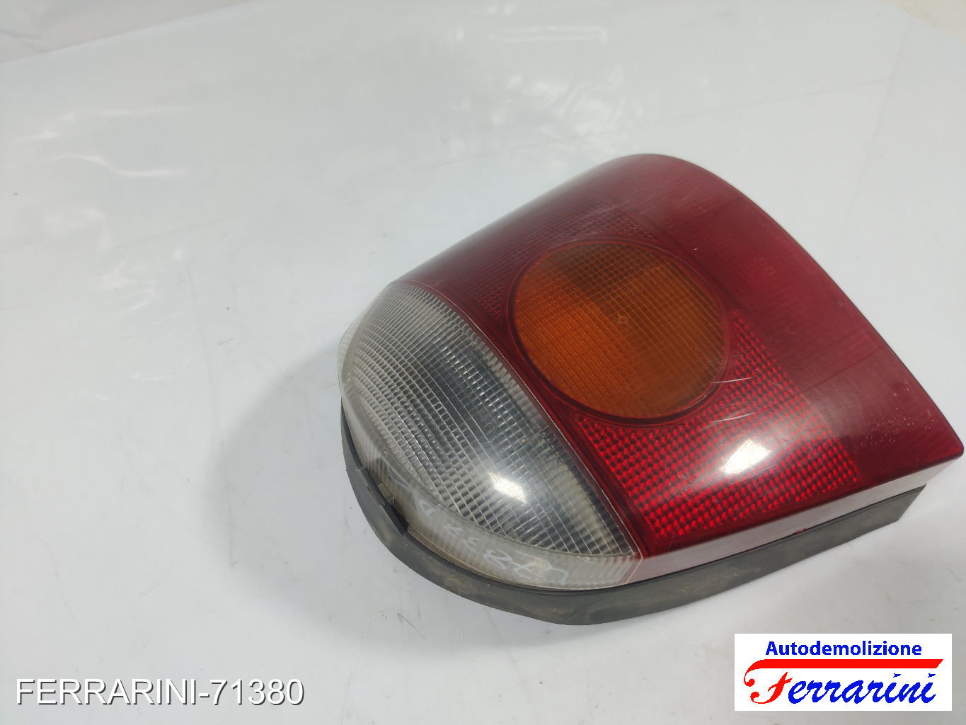 Fanalino Stop Posteriore RENAULT TWINGO 1 C06 1993-1996 destro, dx 7700820014 8