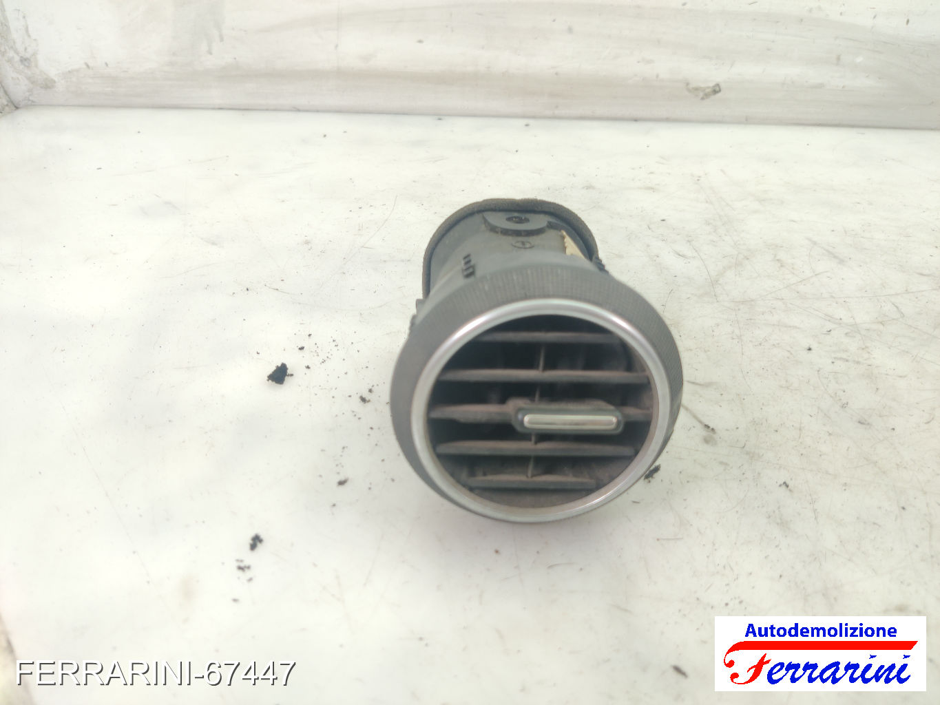 Bocchetta Areazione AUDI A3 8P1 2003-2012 anteriore, frontale centrale, ant 10