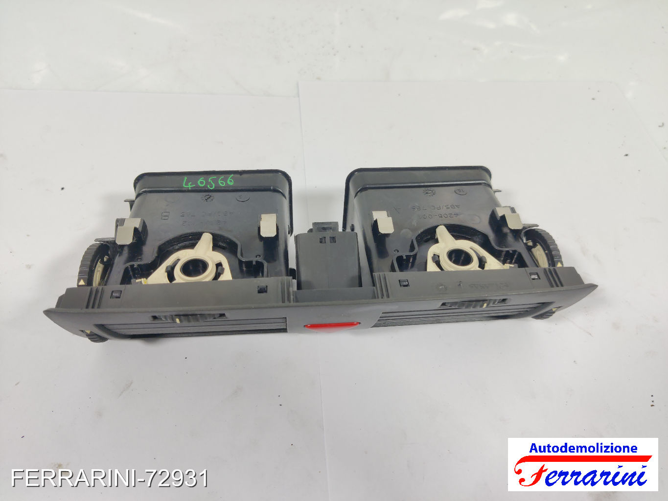 Bocchetta Areazione SKODA FABIA 1 COMBI 6Y5 2000-2007 anteriore