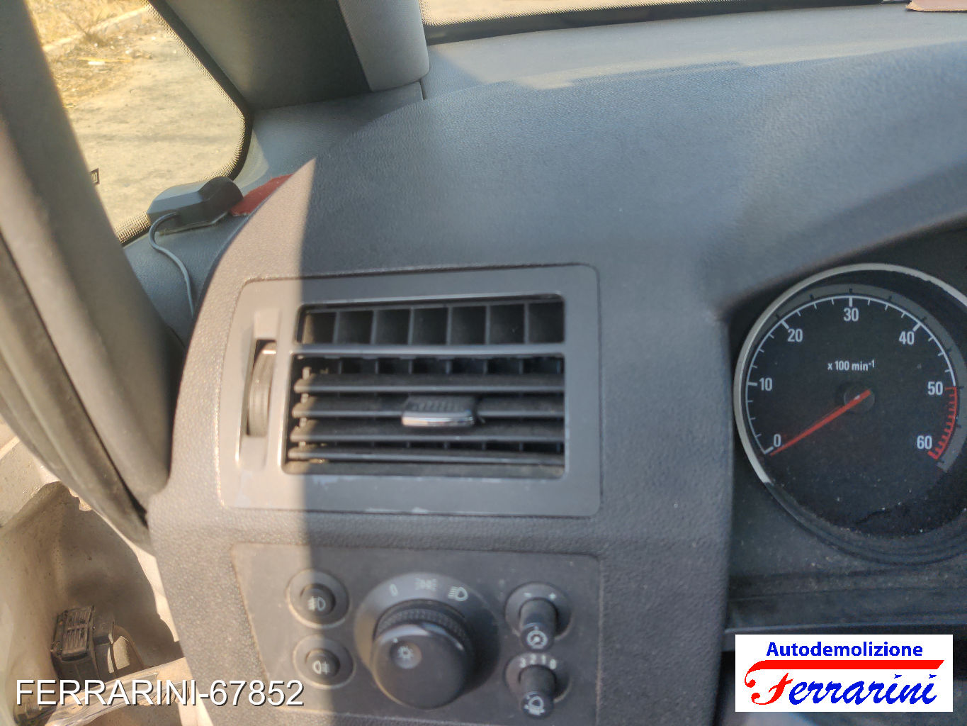Opel Zafira B 38