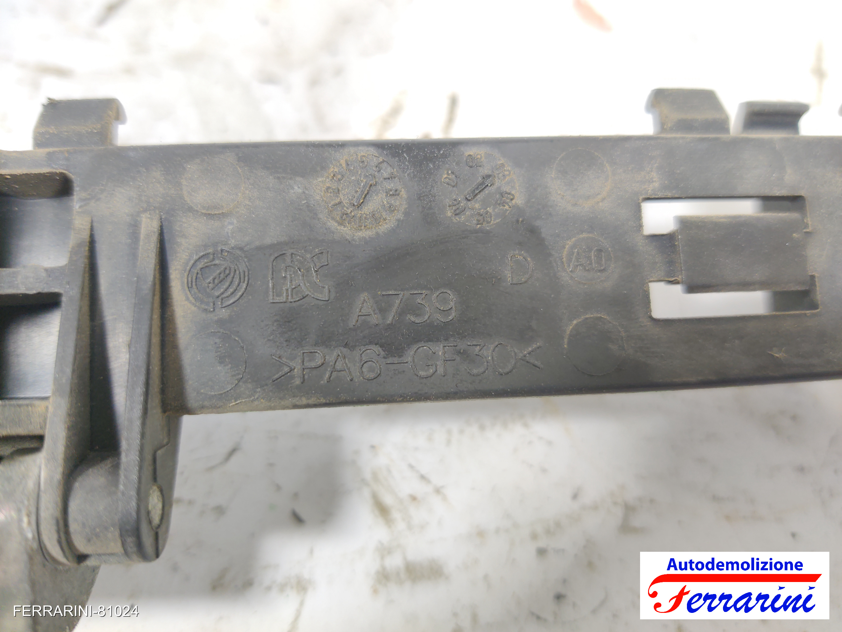 Supporto Maniglia Esterna LANCIA YPSILON 843 2003-2011 destro, dx, frontale 7