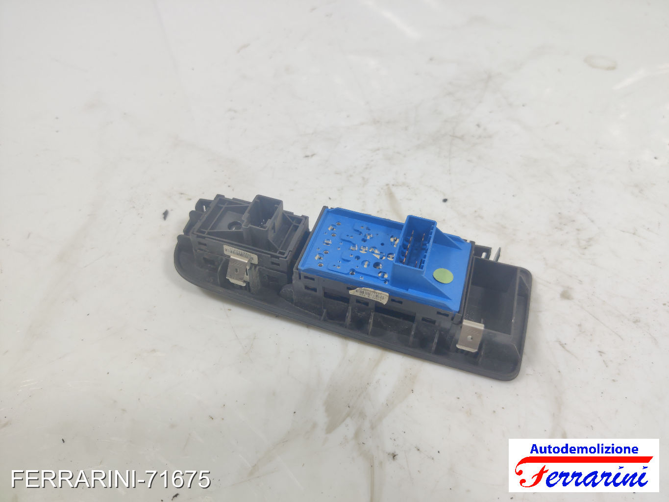 Pulsantiera Tastiera Alzavetro FIAT GRANDE PUNTO 199 2005-2013 sinistra, sx