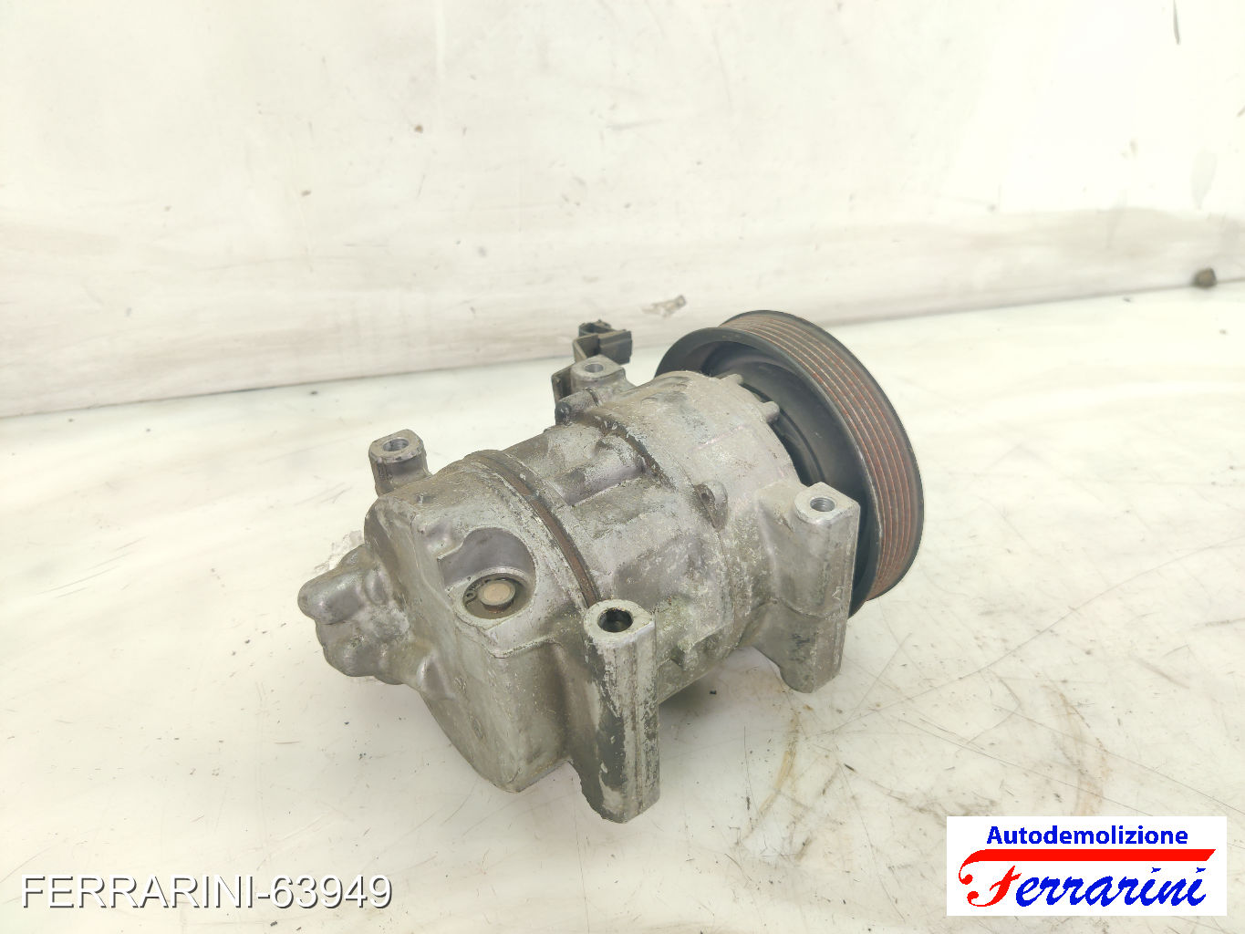 Compressore Clima ALFA ROMEO GT 937 1.9 JTD 2003-2010 46811244, 5A7975000
