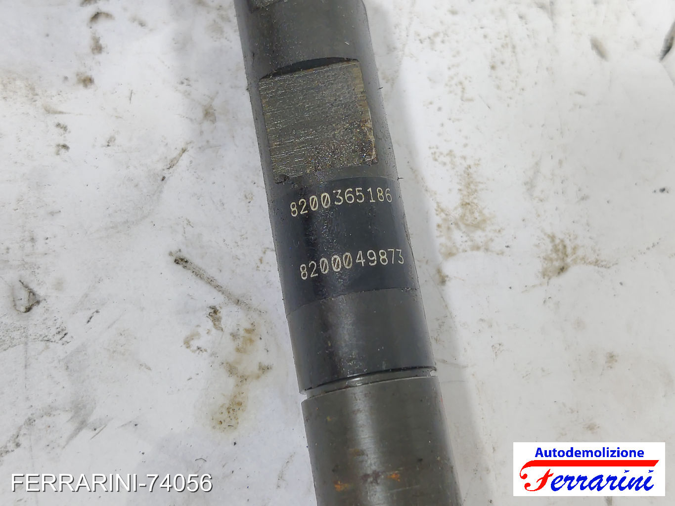 Iniettore RENAULT SCENIC 2 JM0/1 1.5 DCI 2003-2005 8200567290, 8200365186 10