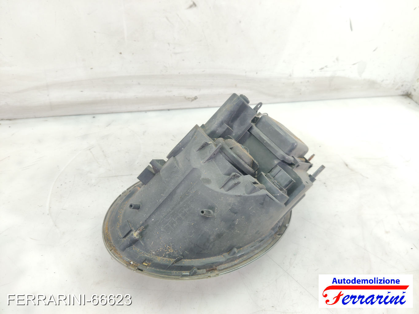 Faro Anteriore MINI - R50, R53 2003-2006 destro, dx 63126961346, 0301218202