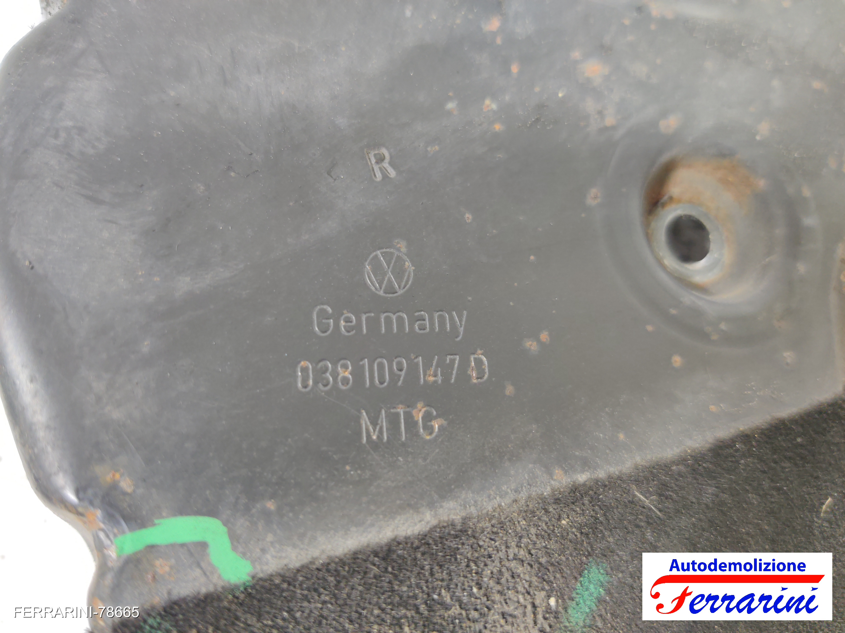 Carter inferiore distribuzione motore AVB VW PASSAT VARIANT 3B6 1.9 TDI