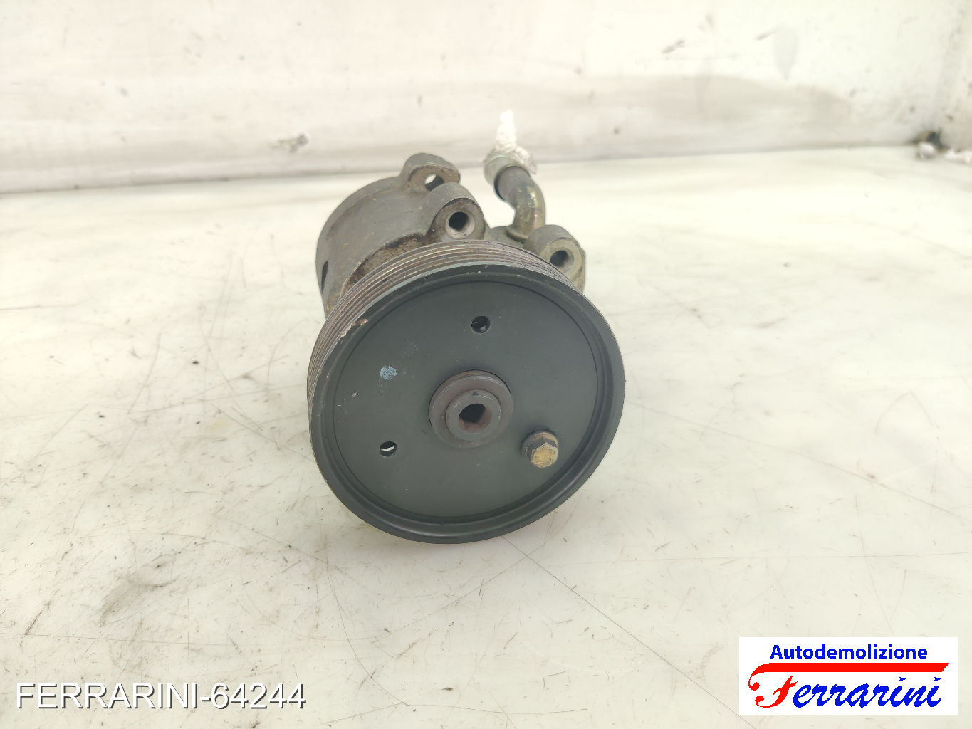 Pompa Servosterzo VOLVO V40 SW 645 1.9 DI 2000-2004 7700417308, 7700415198 8