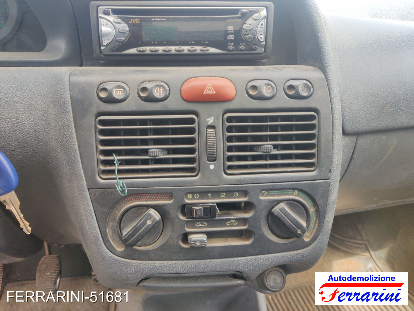 Fiat Palio Weekend 171, 173, 178, 373, 374 1.2 73CV 1996-2004