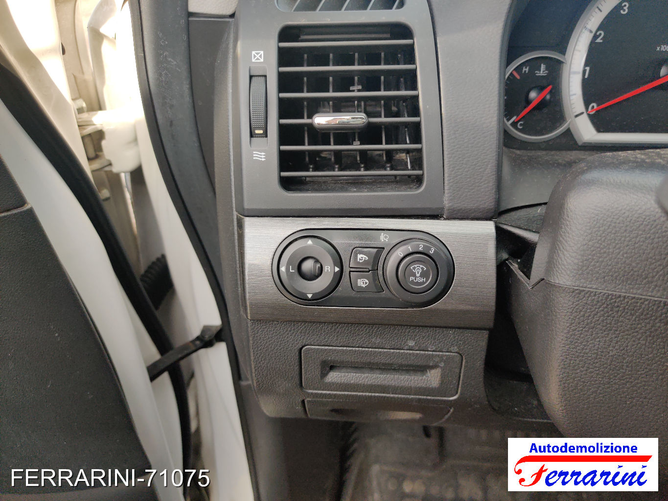 Chevrolet Captiva 38