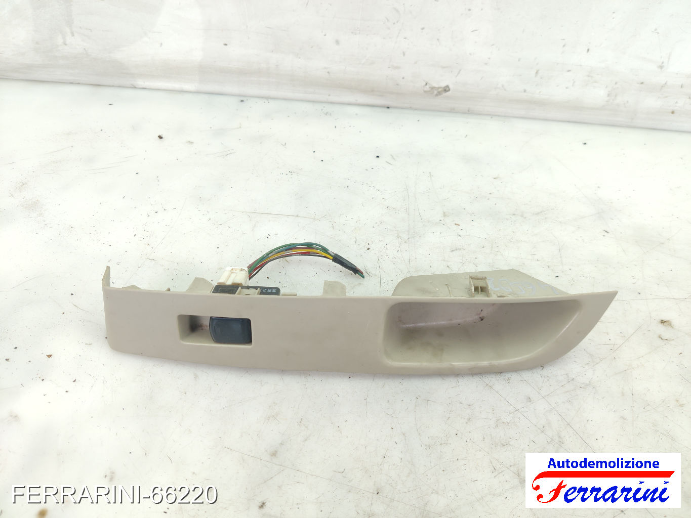 Pulsantiera Tastiera Alzavetro NISSAN MICRA 3 K12 2003-2010 destra, dx, frontale