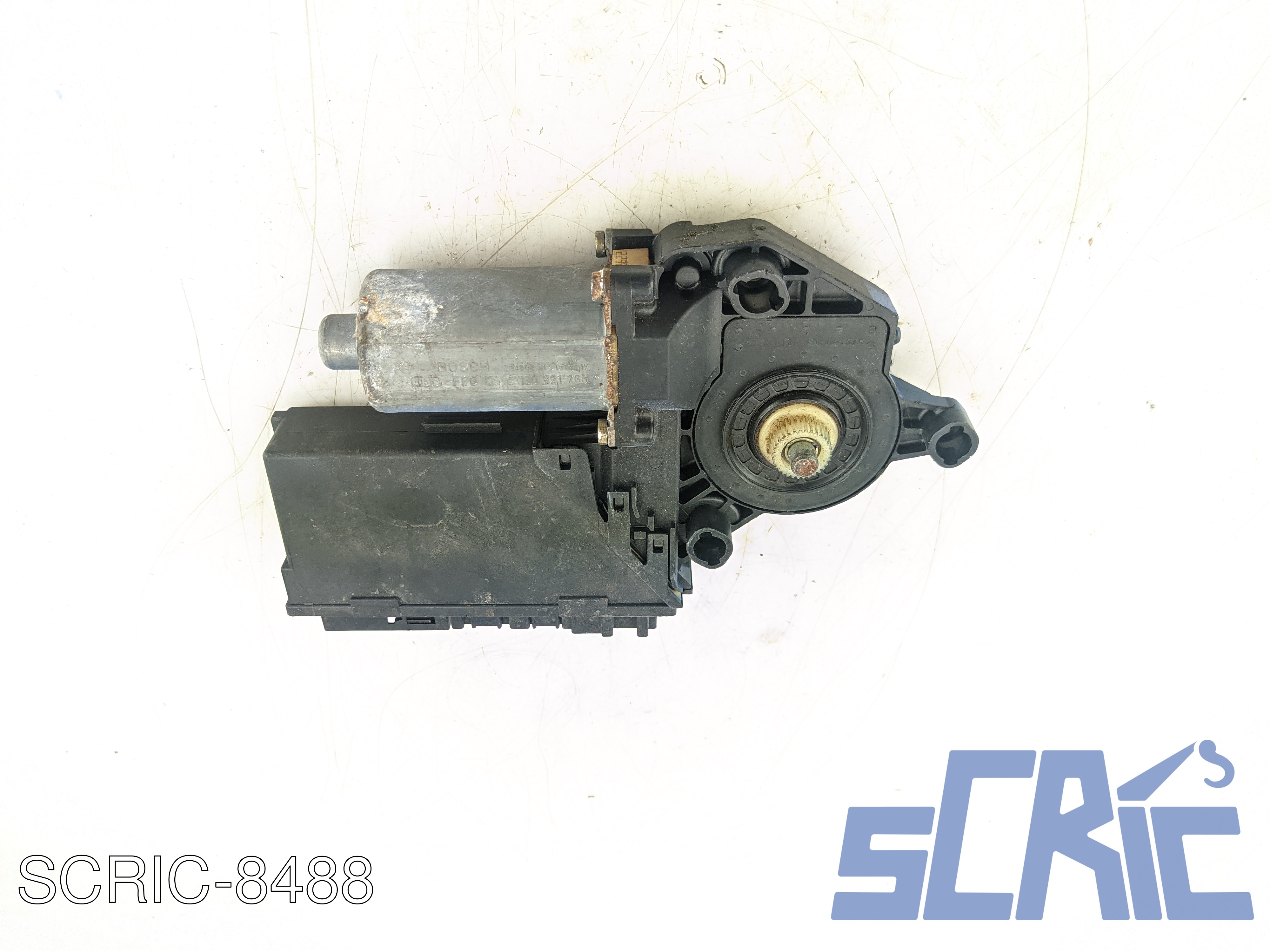 Motorino Alzavetro AUDI A4 AT 8E+05 2.0 2001-2004 8E0959802A, 0130821766