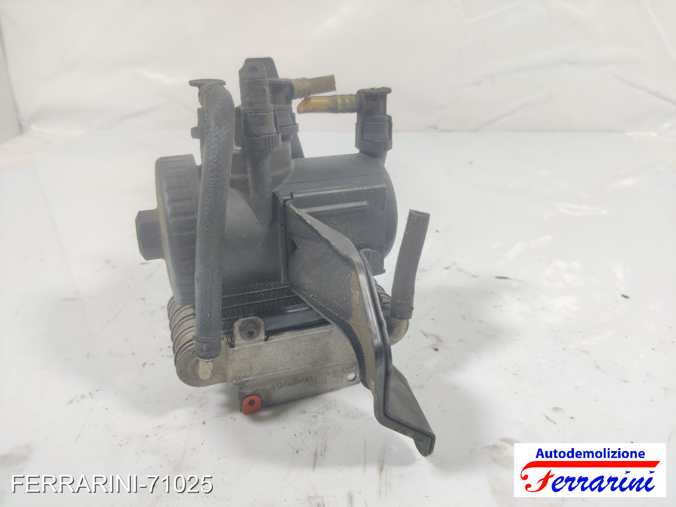 radiatore gasolio porta filtro BMW X5 E53 3.0D 2001-2003 13322247411 12