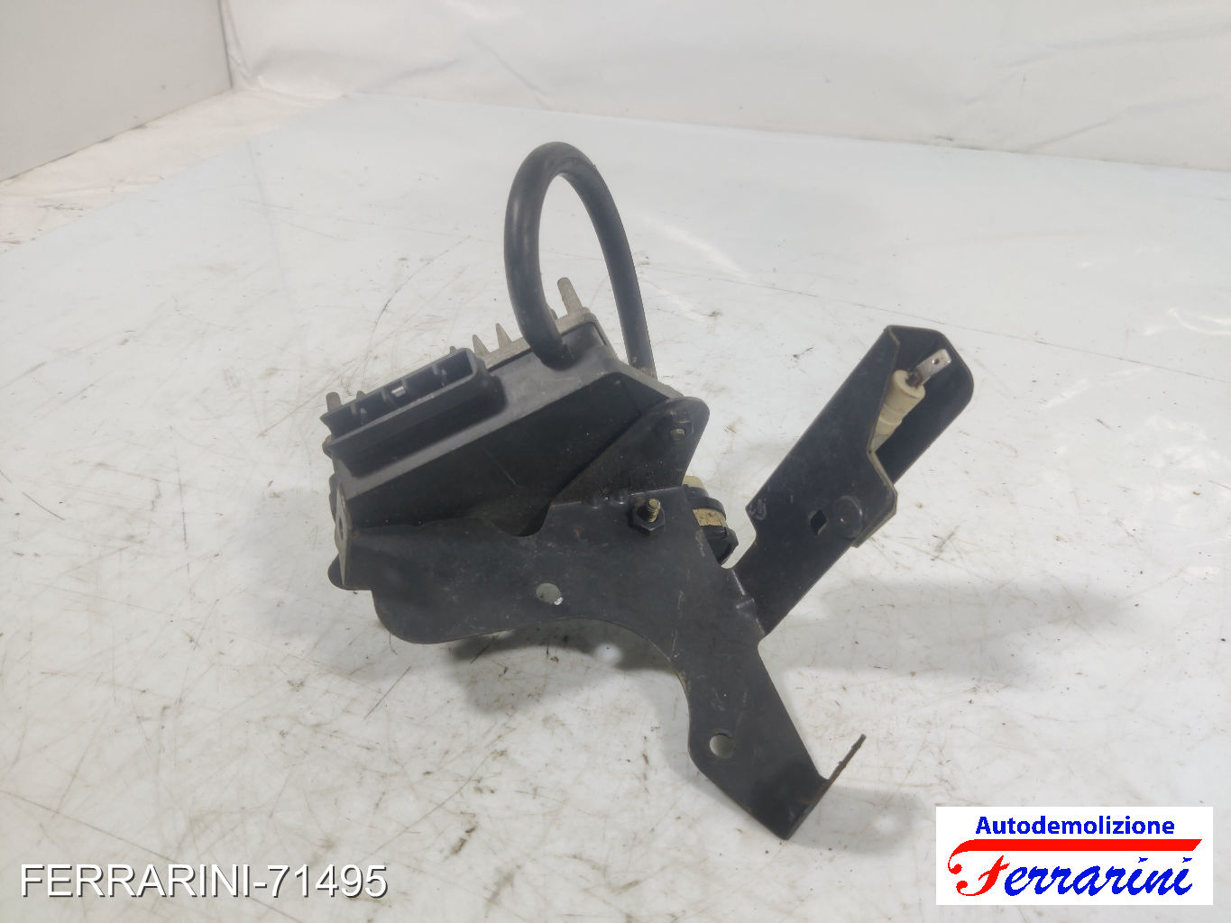 FIAT TIPO 160 1.6 I.E 1992-1995 8200380267, 7700274008, MED474M
