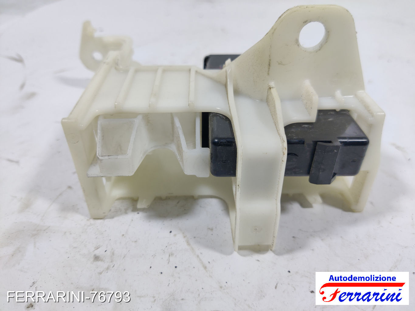 Centralina gestione alimentazione fusibili TOYOTA IQ J1 1.0 2009-2015 8969074010