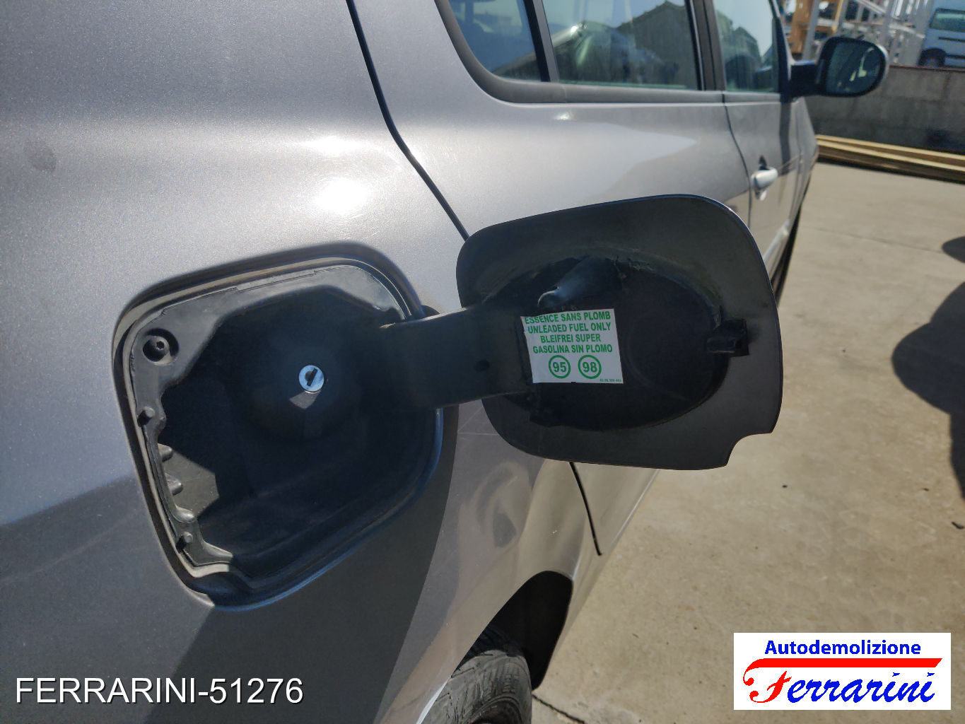 Sportellino Carburante