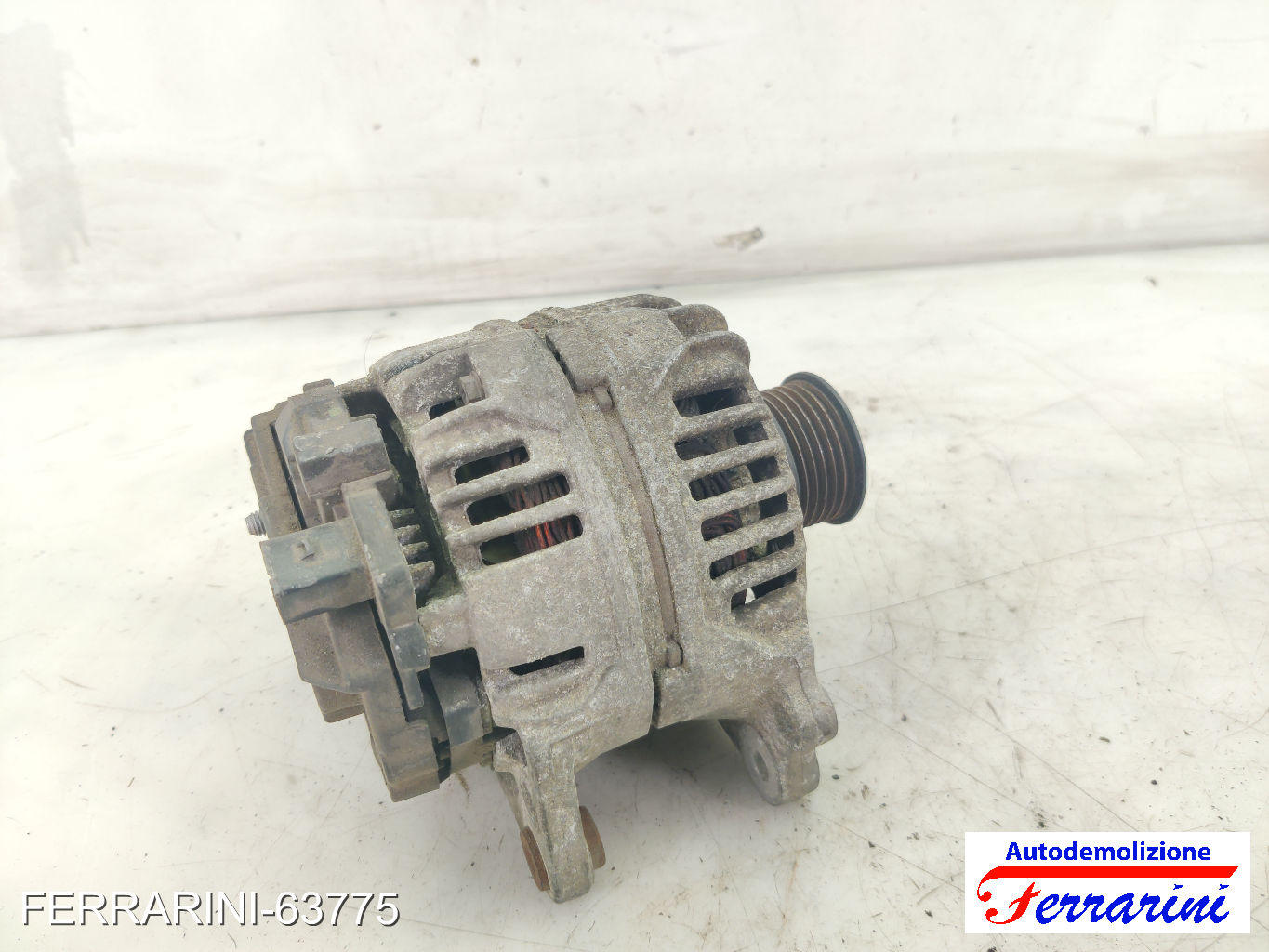 Alternatore VW GOLF 4 1J1 1.6 16V 2000-2005 037903025M, 037903025T, 037903025F