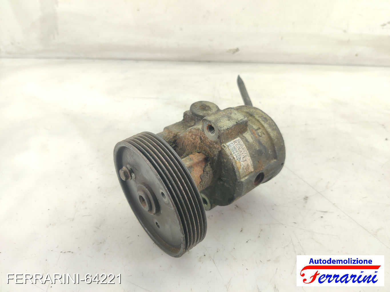 Pompa Servosterzo VOLVO V40 SW 645 1.9 DI 2000-2004 7700417308, 26058572