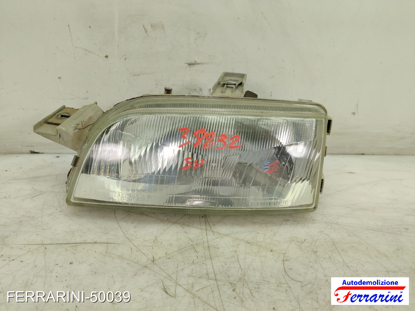 Faro Anteriore FIAT PUNTO 176 1996-2000 sinistro, sx 46402650, 46402660