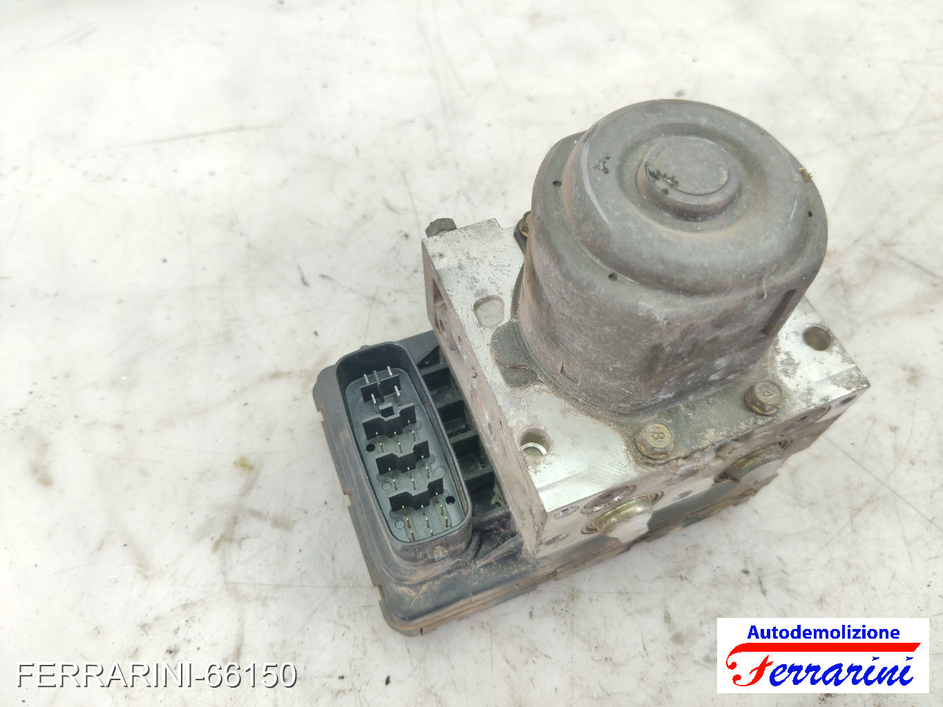 Centralina Pompa Abs TOYOTA COROLLA VERSO E12 1.6 VVT-I 2001-2004 4451013070 9