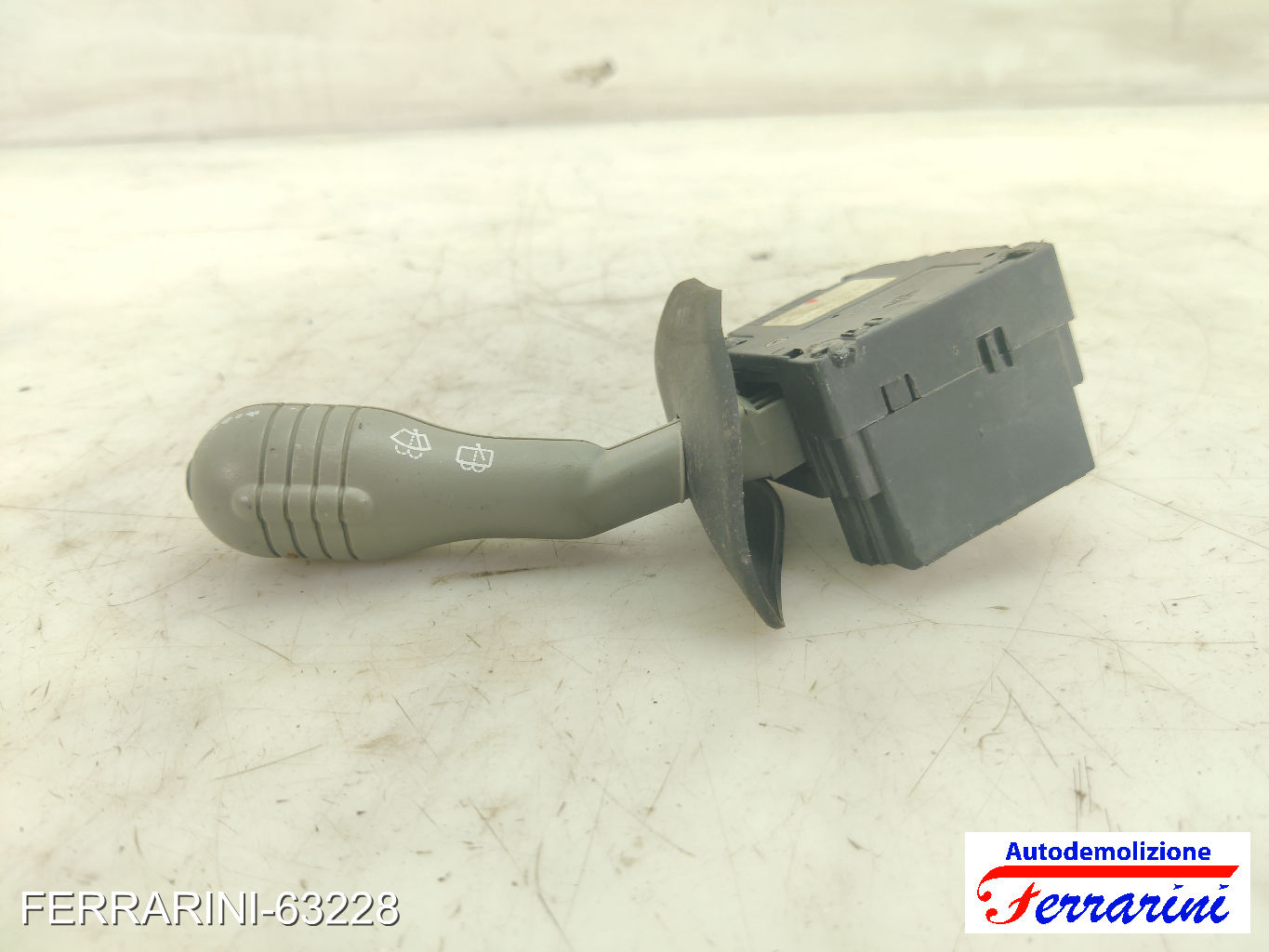 Leva Tergicristalli RENAULT TWINGO 1 C06 1996-2007 7701046628, 61570020