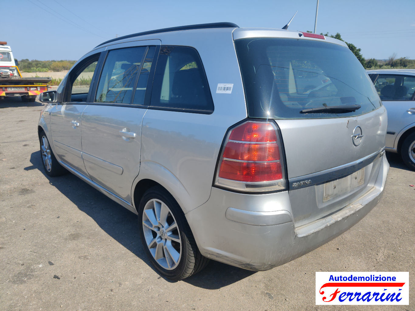 Opel Zafira B 76