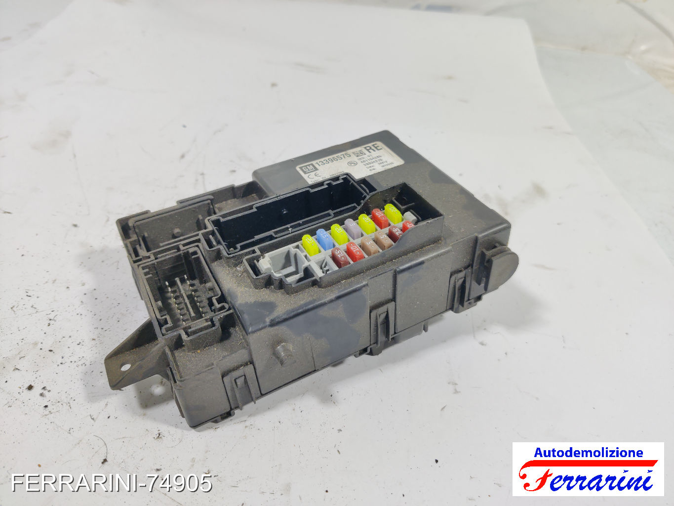 Body Computer OPEL MERIVA B S10 1.4 LPG 2011-2017 13396575, 28334215, WH259C
