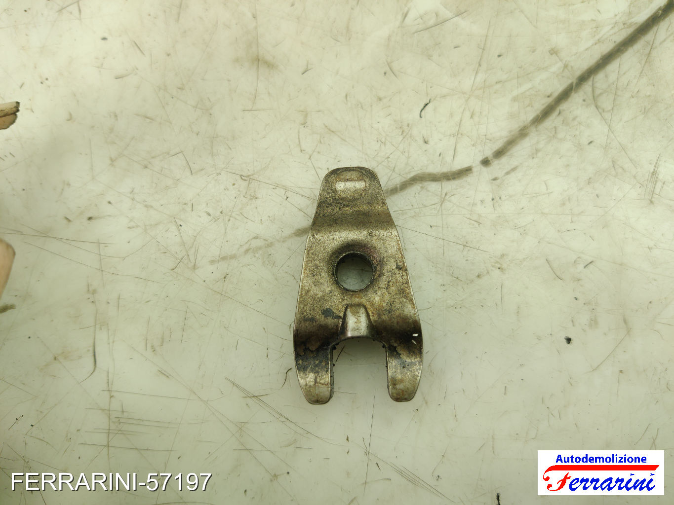 Supporto staffa iniettore F6JB FORD FUSION JU 1.4 TDCI 2002-2012