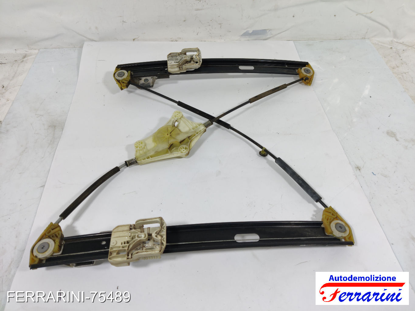 Alzavetro SEAT LEON 5F1 2012-2020 destro, dx, frontale, anteriore 5F4837462D 9