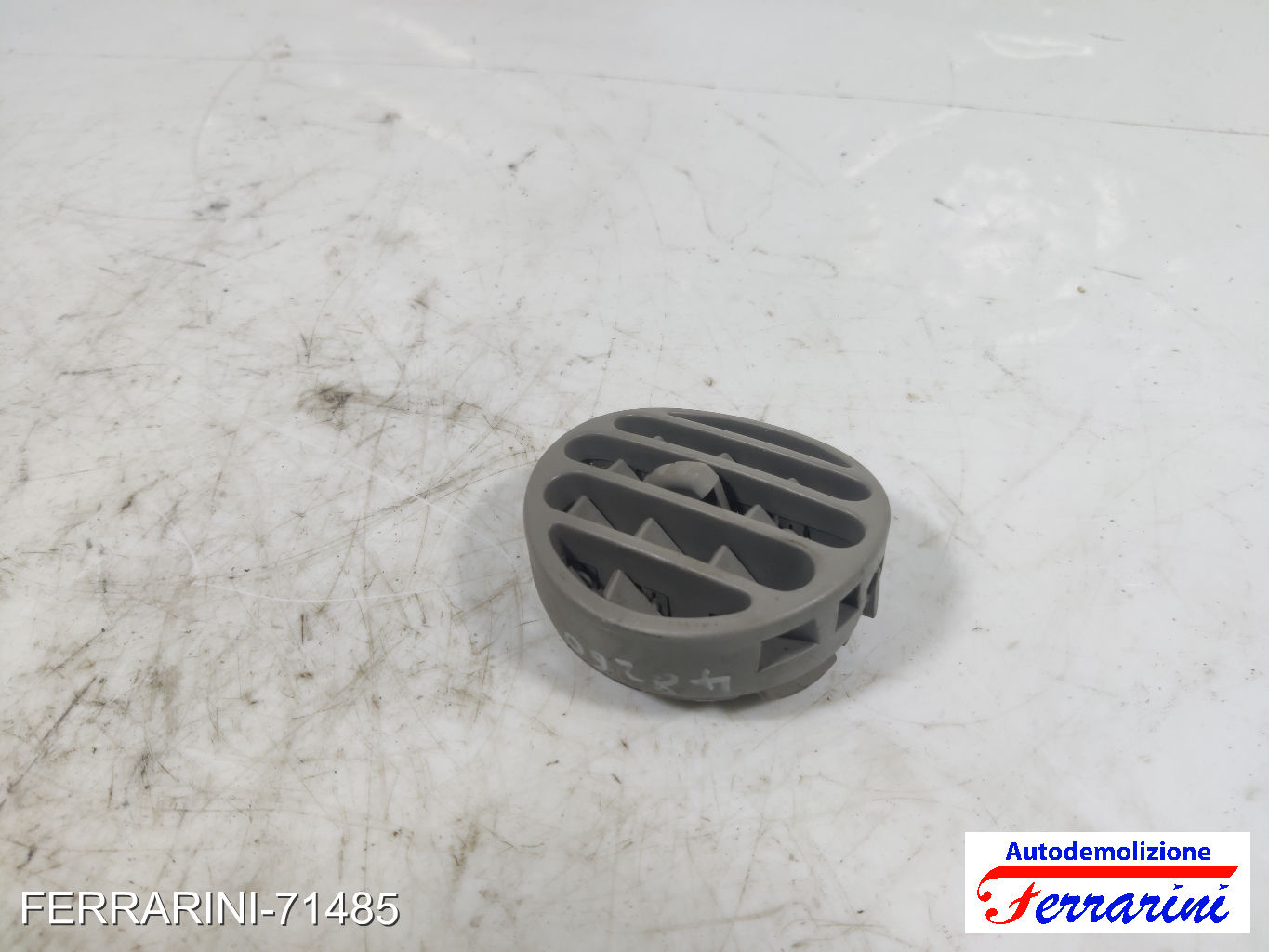 Bocchetta Areazione RENAULT KANGOO KC0/1 2001-2023 anteriore, frontale centrale 7