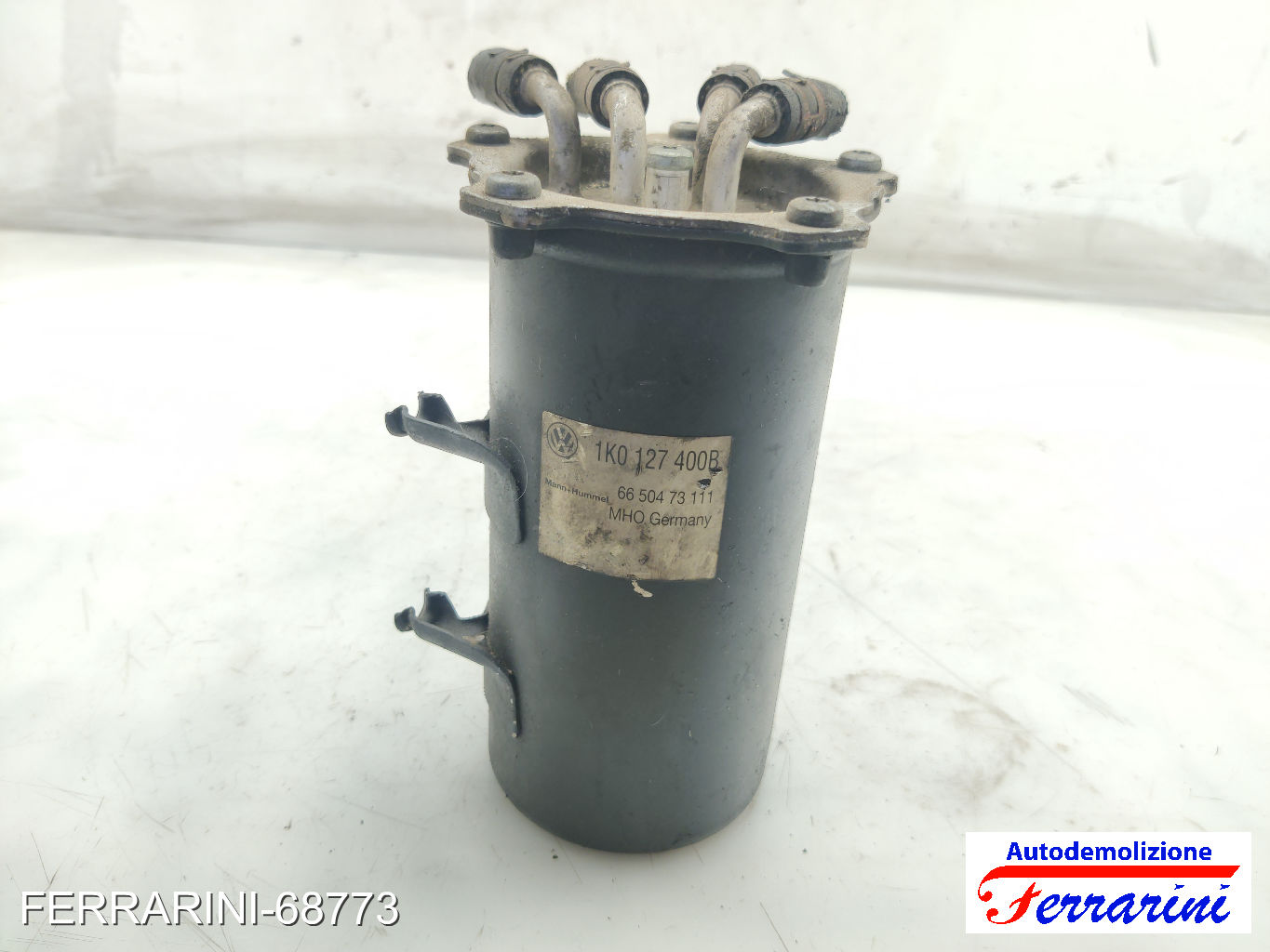 Supporto Filtro Olio VW GOLF 5 1K1 1.9 TDI 2003-2008 1K0127400B, 1K0127400C