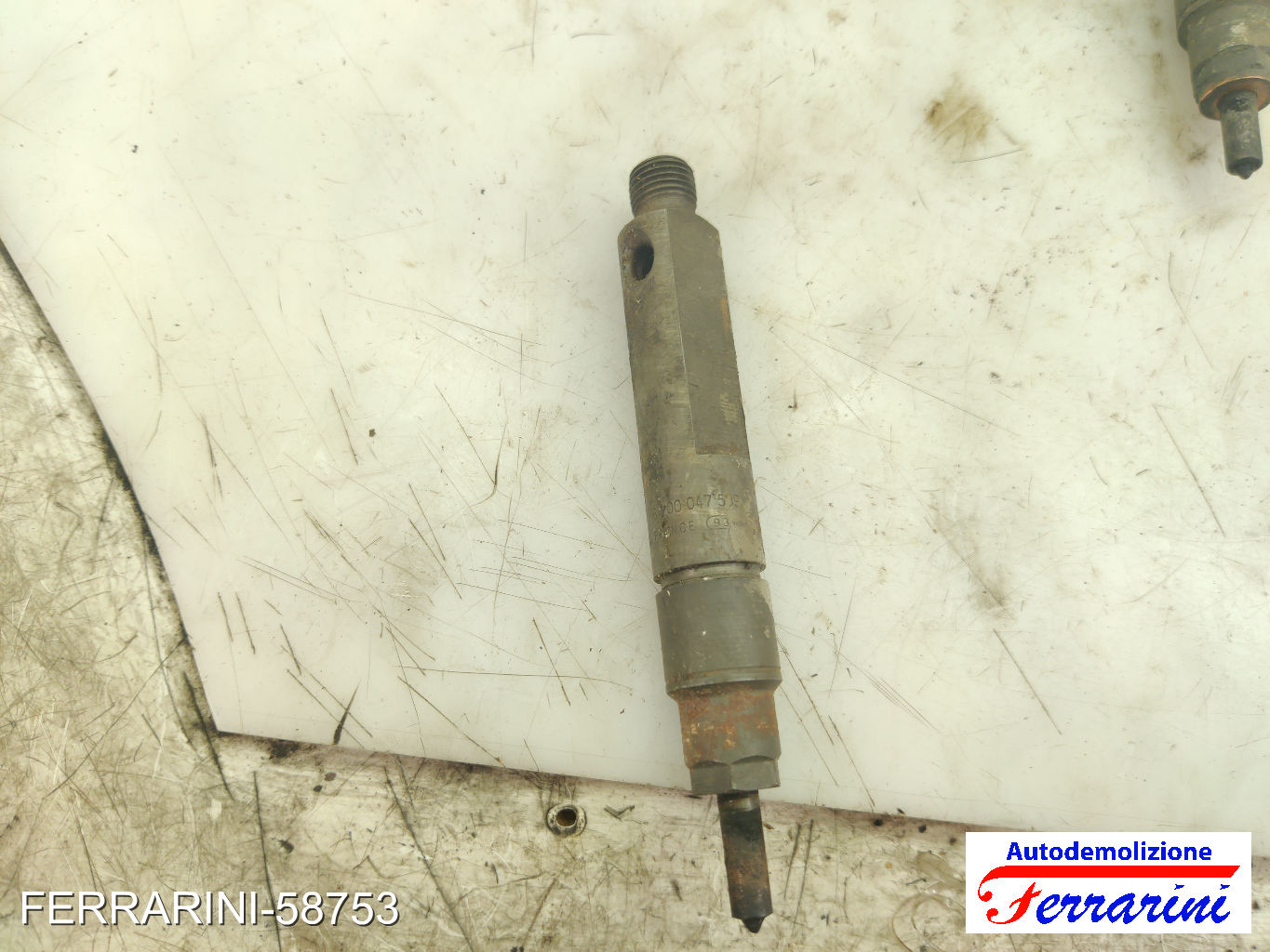 Iniettore SUZUKI JIMNY SN 1.5 DDIS 4X4 2005-2023 8200421359, 8200815416